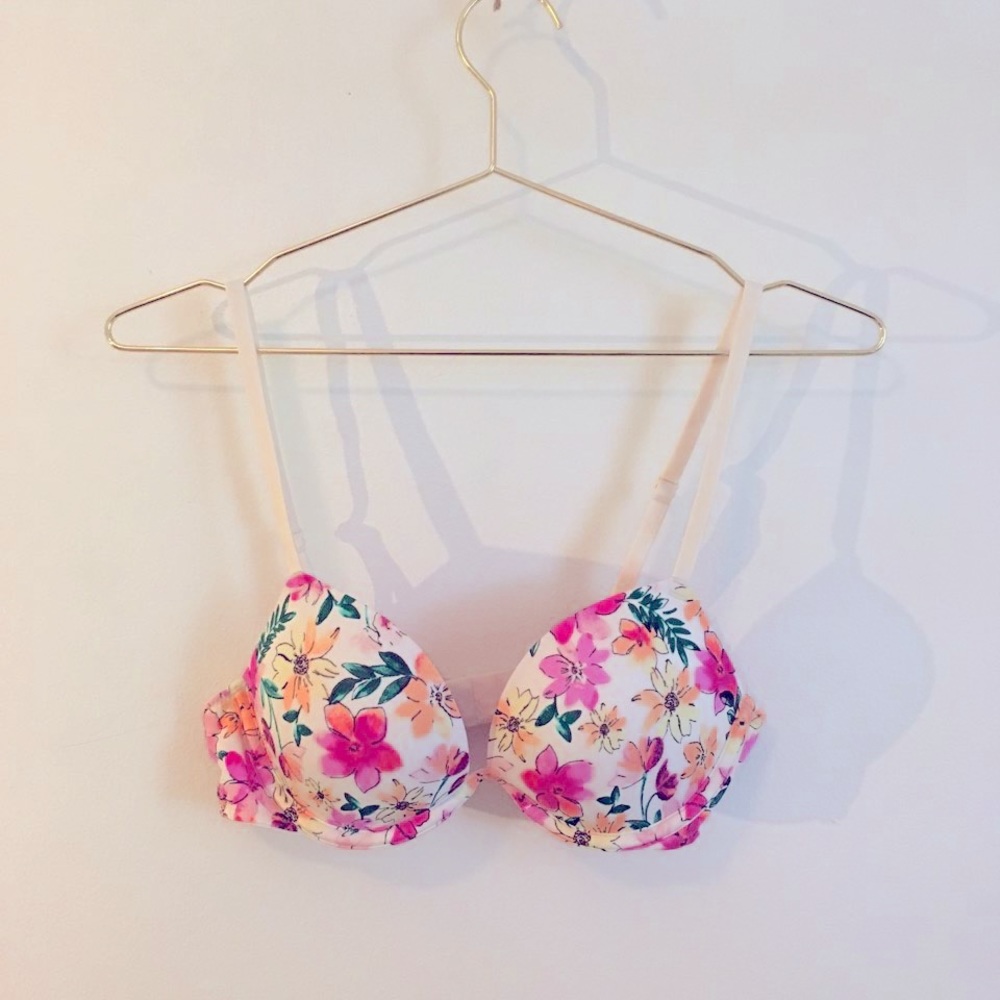 Victoria Secret Pink push-up bra.